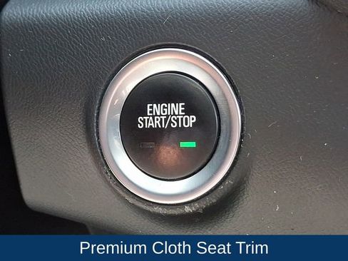 Used 2018 GMC Terrain SLE image 16