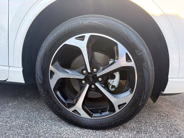 Used 2024 Ford Escape ST-Line Select w/ Tech Pack #2 AWD/4WD image 9