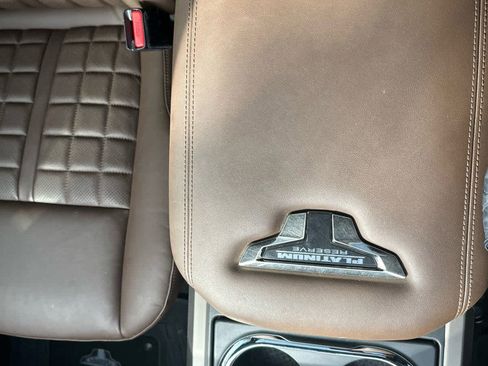 Used 2024 Nissan Titan Platinum Reserve w/ Moonroof Package image 31