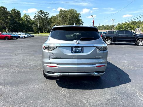 Used 2023 Buick Enclave Avenir w/ Avenir Technology Package image 7