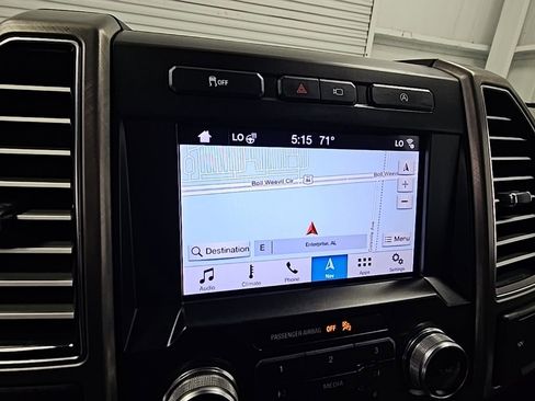 Used 2019 Ford F150 Limited w/ Trailer Tow Package image 16