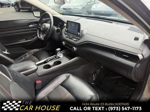 Used 2020 Nissan Altima 2.5 SR FWD image 19