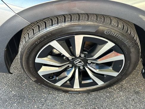 Used 2023 Honda Civic EX-L image 30