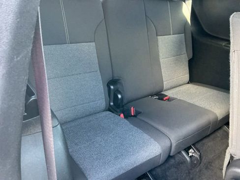 Used 2025 GMC Acadia Elevation image 26