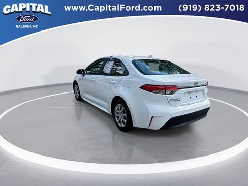 Used 2024 Toyota Corolla LE FWD image 6