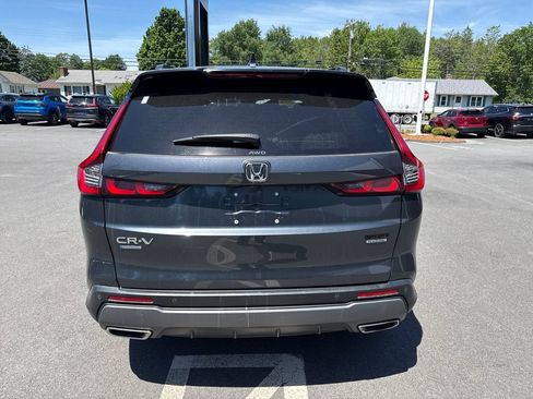 Used 2023 Honda CR-V Sport Touring image 8