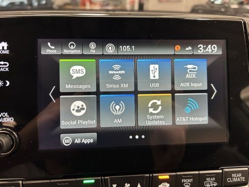 Used 2018 Honda Odyssey Touring image 18