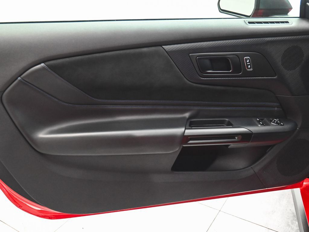 Used 2024 Ford Mustang Dark Horse RWD image 9