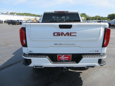 Certified 2021 GMC Sierra 1500 AT4 w/ AT4 Preferred Package AWD/4WD image 7