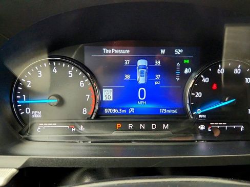 Used 2020 Ford Explorer XLT w/ Equipment Group 202A image 15