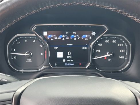 Used 2021 GMC Yukon AT4 w/ Rear Media and Nav Package image 16