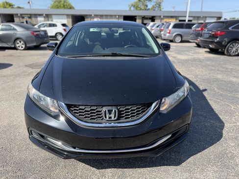 Used 2015 Honda Civic LX image 2