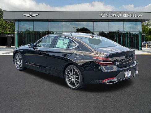 Used 2026 Genesis G70 2.5T Prestige image 5