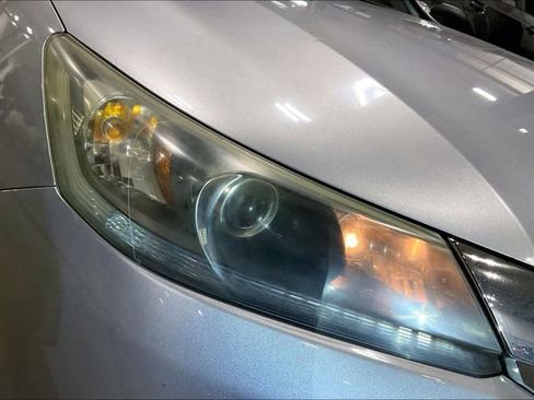 Used 2015 Honda Accord LX image 28