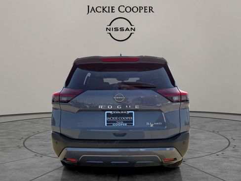 Certified 2023 Nissan Rogue SL w/ SL Premium Package image 4