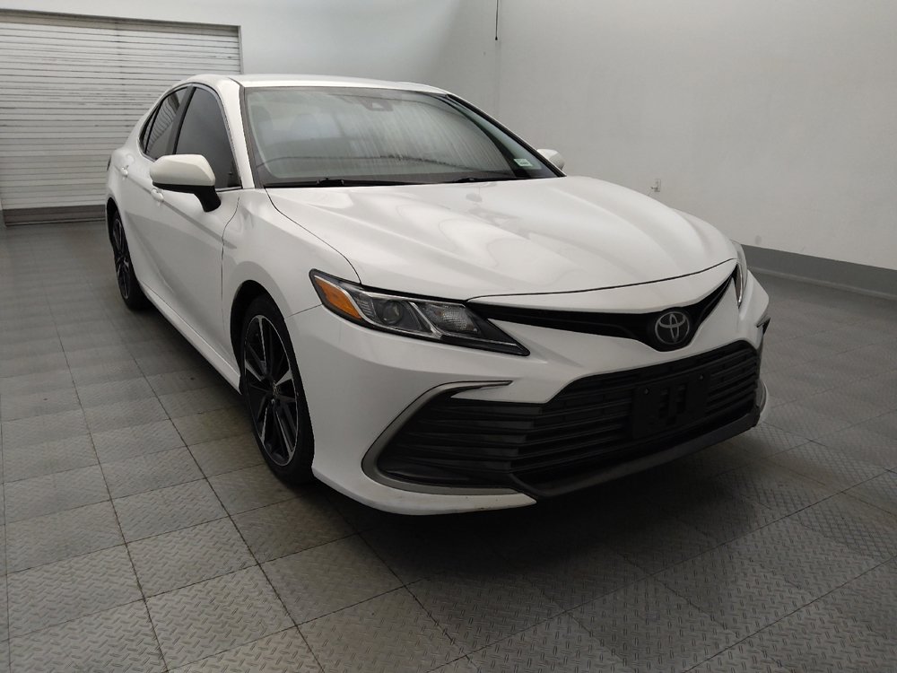 Used 2022 Toyota Camry LE FWD image 13