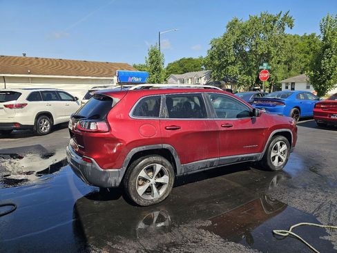 Used 2019 Jeep Cherokee Limited w/ Luxury Group AWD/4WD image 12