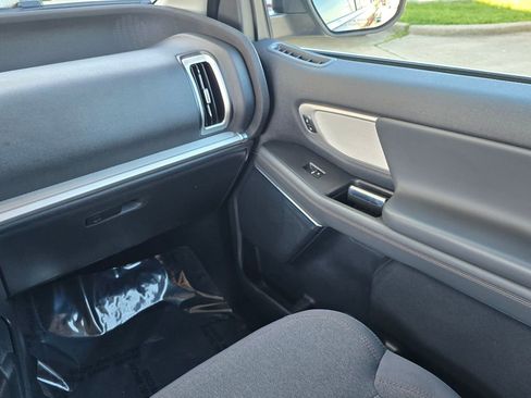 Used 2025 Ford Expedition Active RWD image 24