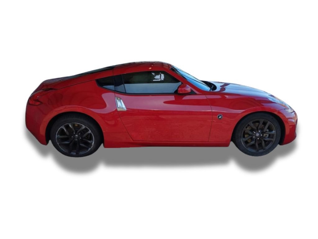 Used 2016 Nissan 370Z Coupe RWD image 8