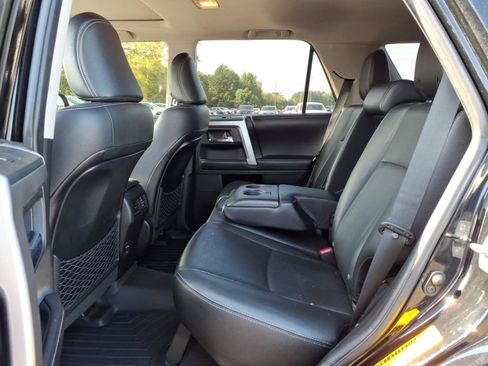 Used 2016 Toyota 4Runner Limited AWD/4WD image 21