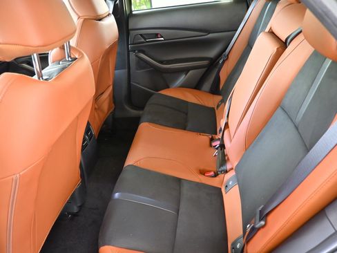 New 2025 MAZDA CX-30 Carbon image 12