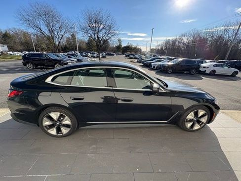 Used 2025 BMW i4 xDrive40i w/ Premium Package image 6