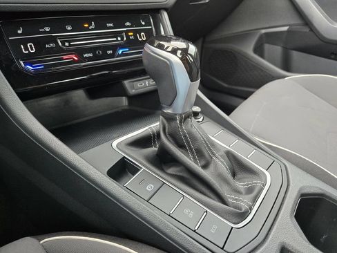 Used 2025 Volkswagen Jetta Sport FWD image 23