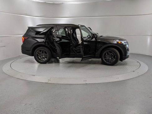 New 2025 Ford Explorer ST-Line w/ Premium Package image 8