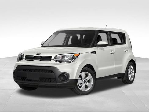 Used 2017 Kia Soul FWD image 4