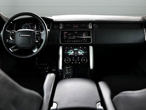 Used 2022 Land Rover Range Rover P525 Westminster Edition image 36