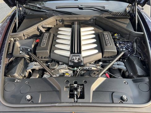 Used 2019 Rolls-Royce Wraith image 46