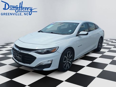 Used 2023 Chevrolet Malibu RS FWD image 1