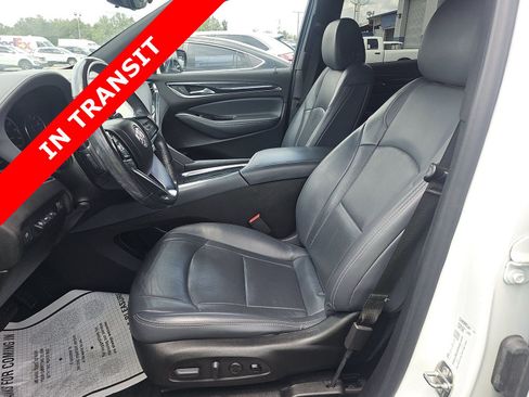 Used 2022 Buick Enclave Premium FWD image 5
