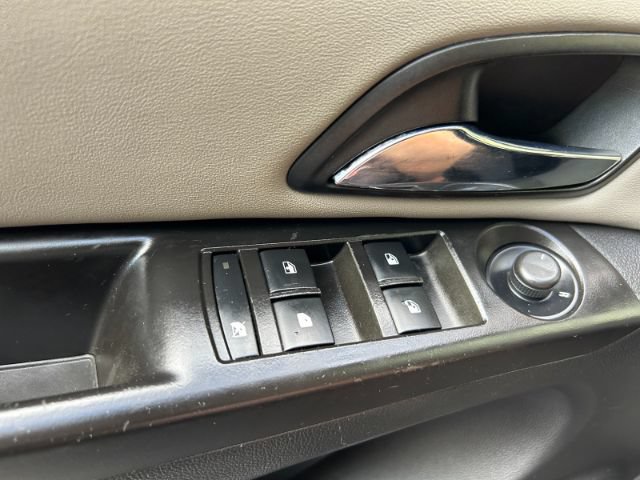 Used 2014 Chevrolet Cruze LS FWD image 12