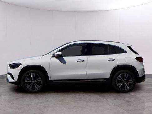 New 2026 Mercedes-Benz GLA 250 4MATIC image 4