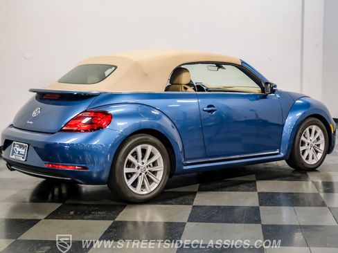 Used 2019 Volkswagen Beetle 2.0T Final Edition SEL image 12