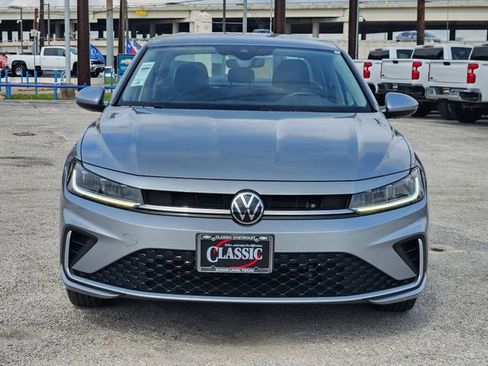 Used 2025 Volkswagen Jetta S image 2