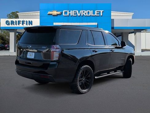 Used 2021 Chevrolet Tahoe Z71 w/ Z71 Signature Package image 4