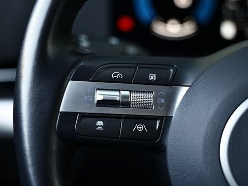 Used 2026 Hyundai Kona SEL Sport FWD image 33
