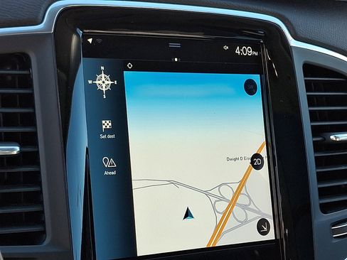 Used 2021 Volvo XC90 T8 Inscription Expression w/ Protection Package Premier image 18