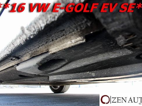 Used 2016 Volkswagen e-Golf SE FWD image 56