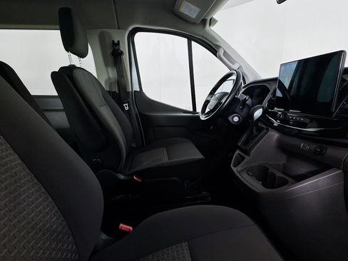 Used 2023 Ford Transit 350 XLT image 24