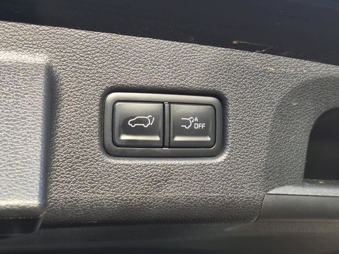 Used 2023 Kia Telluride EX w/ EX Captain's Chair Package image 10