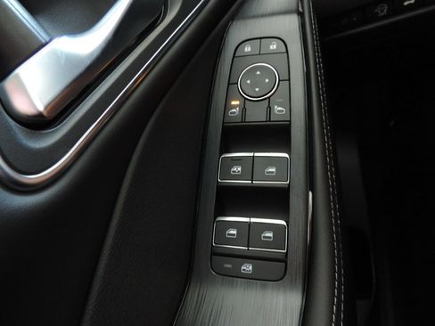 New 2026 Nissan Rogue Platinum image 26