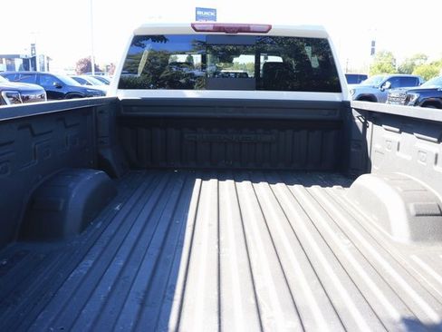 Used 2024 GMC Sierra 2500 Denali Ultimate image 8