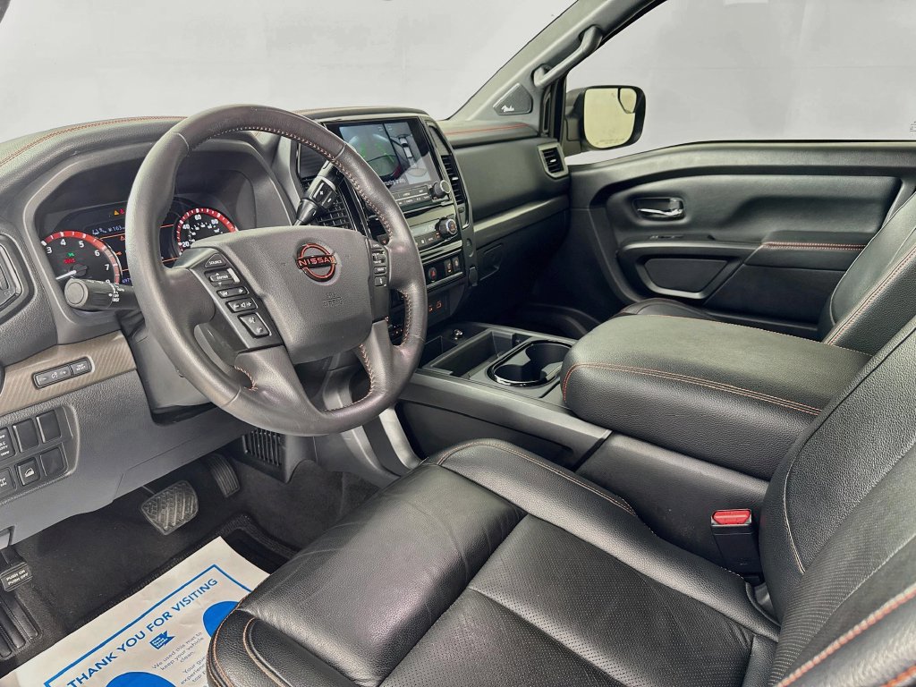 Used 2024 Nissan Titan PRO-4X w/ Pro-4x Convenience Package AWD/4WD image 11