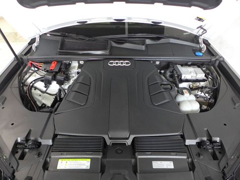 Used 2019 Audi Q7 3.0T Prestige image 84