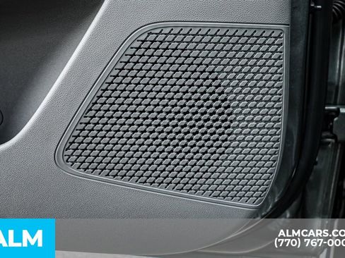 Used 2025 Hyundai Elantra SE image 51