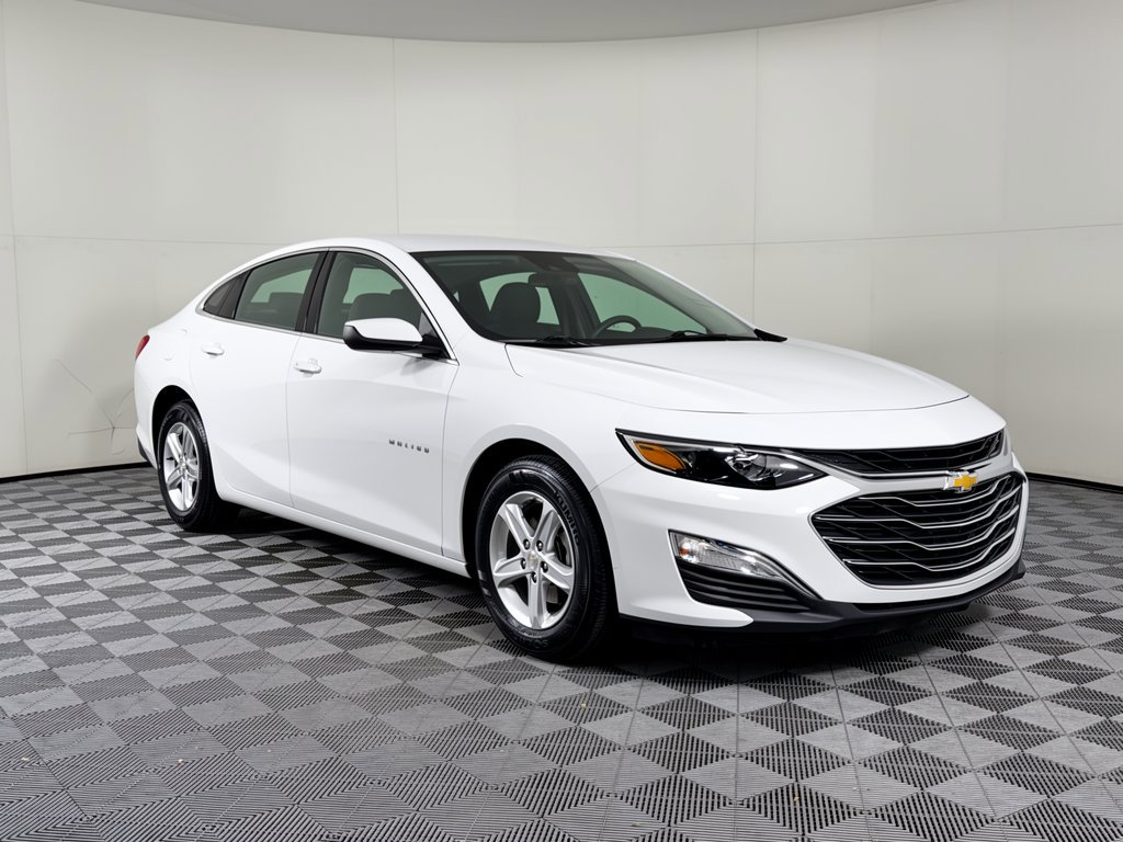 Used 2023 Chevrolet Malibu LS w/ Driver Confidence Package FWD image 8