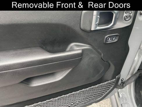 Used 2021 Jeep Wrangler Unlimited Rubicon 4xe w/ Steel Bumper Group AWD/4WD image 13